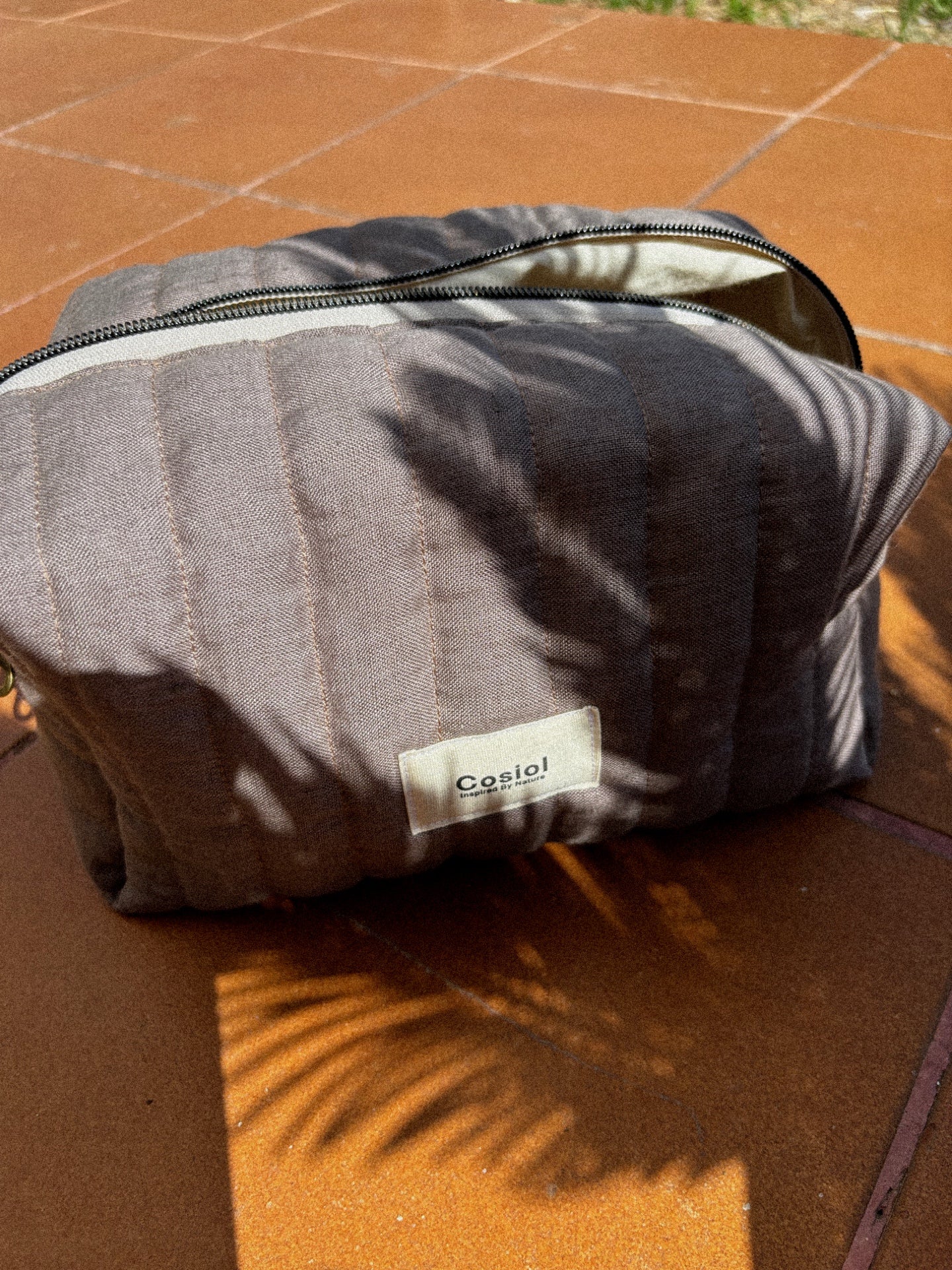 More Amor | Linen Cosmetic Bag